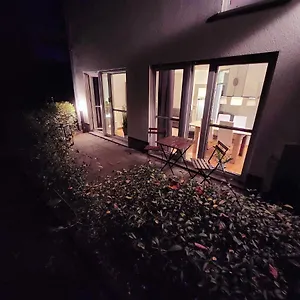 Komfortable Ferienwohnung Auf Dem Hochsten Apartment