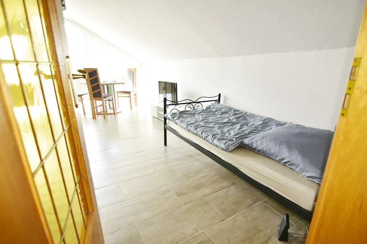 Apartment Koeln Porz Colónia